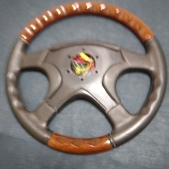 MOMO ステアリングモモウッドブラック36センチ