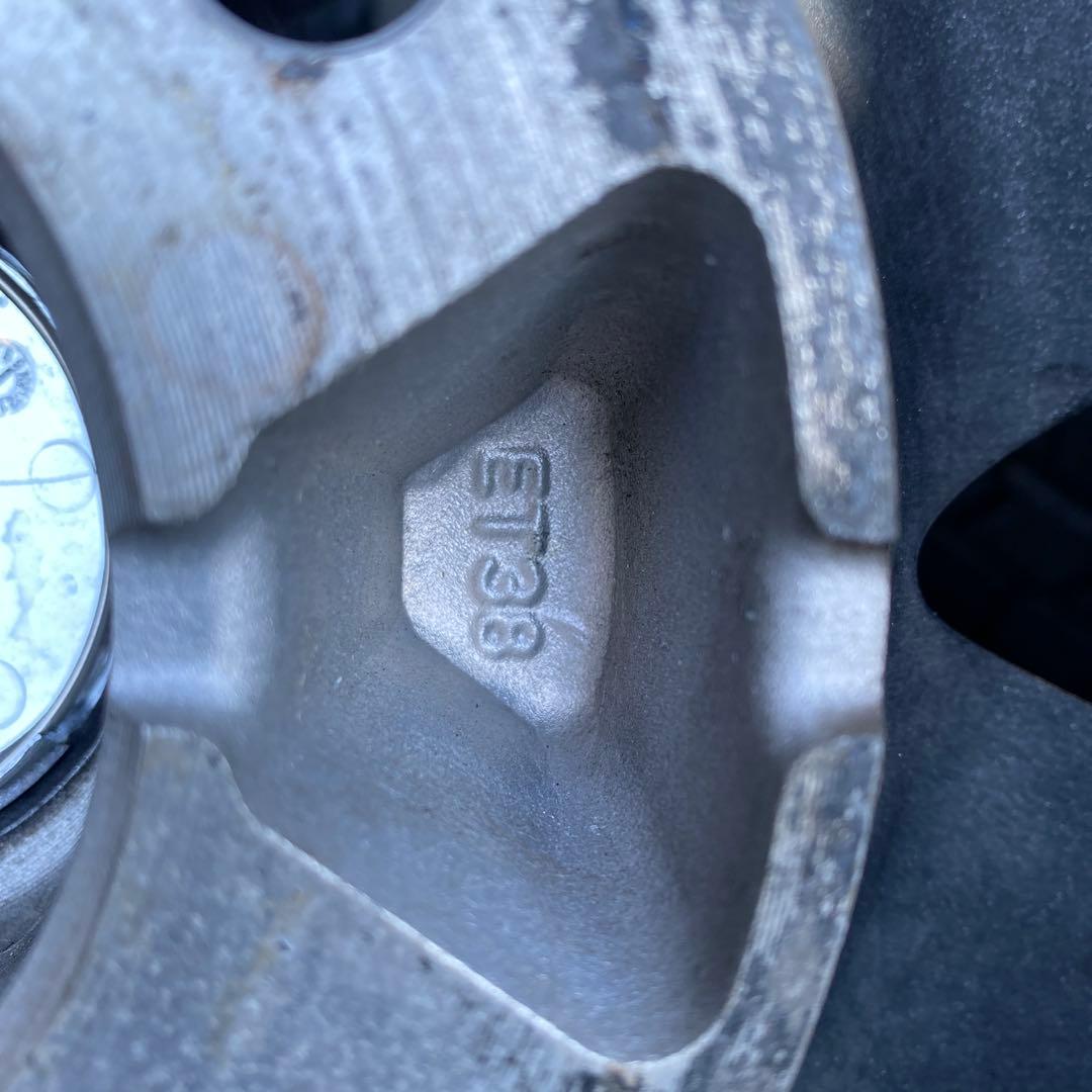 中古溝ありダンロップスタッドレスセット235/50R18 30系アルファード等