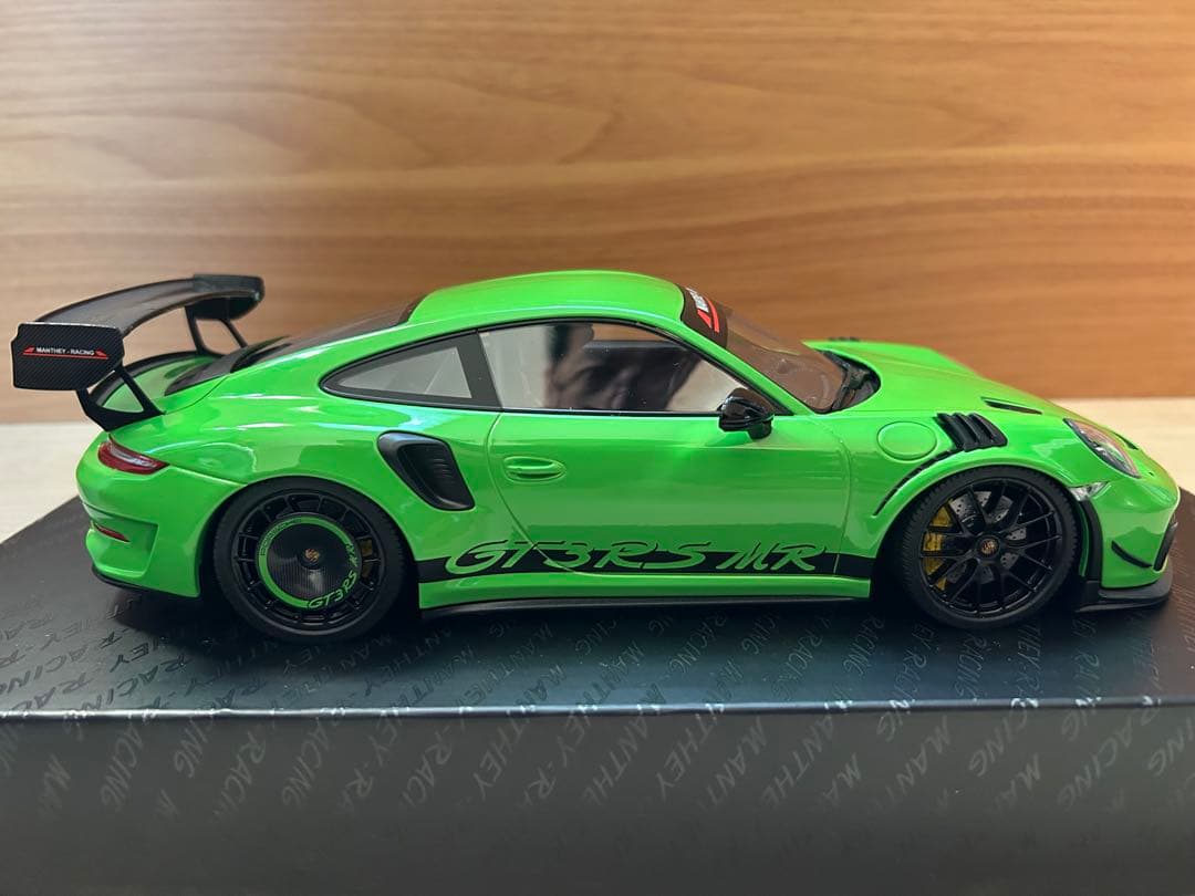 S*S様 1/18 ポルシェ911GT3 RS MR