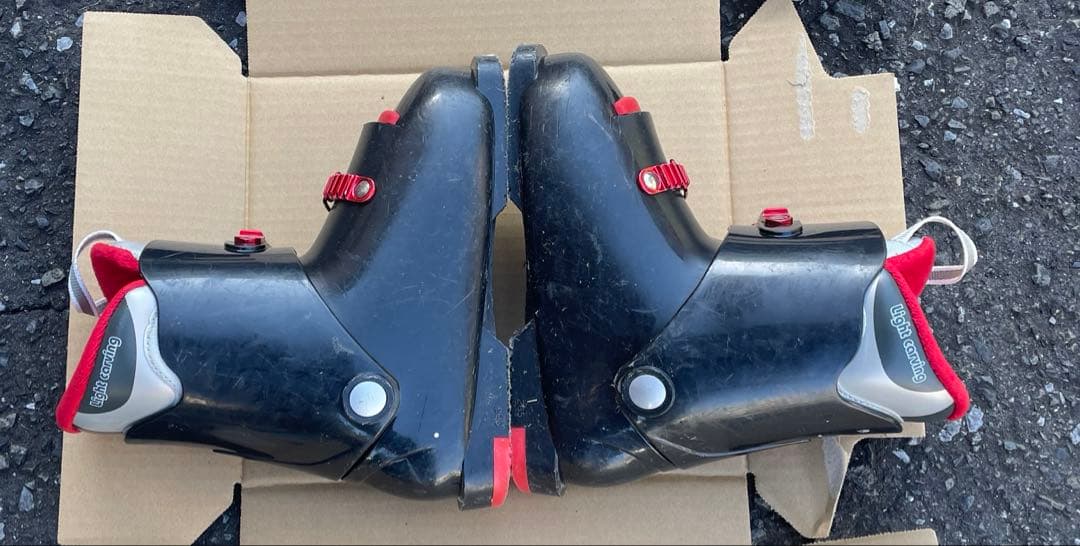 HEAD、ATOMIC ジュニアスキー板+ストック＋ブーツセット