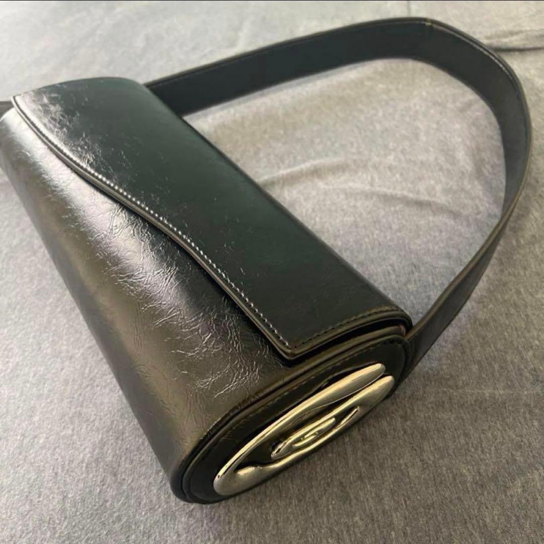 glynit ショルダーバッグ　レザー