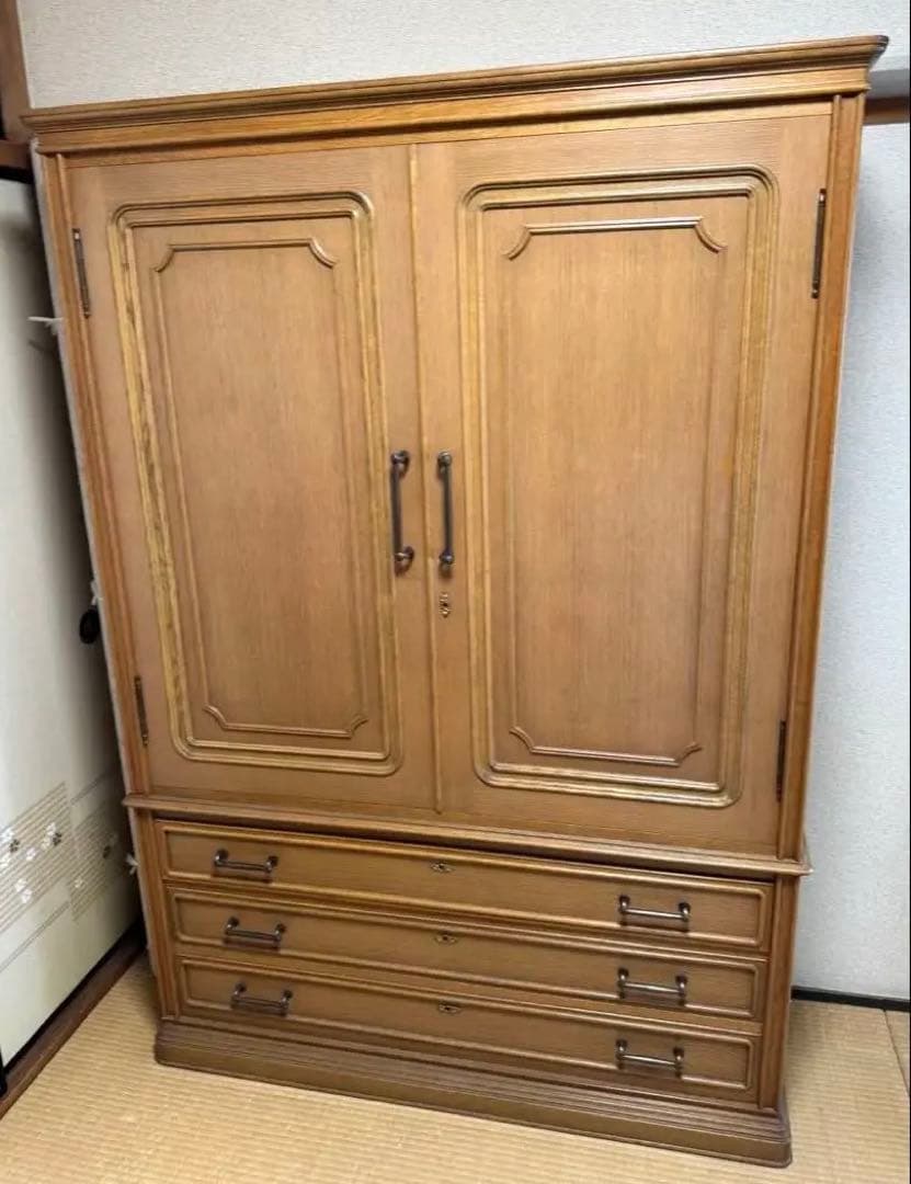 一枚板から造られた高級和ダンス　着物箪笥　着物収納　タンス　送料無料　高級家具