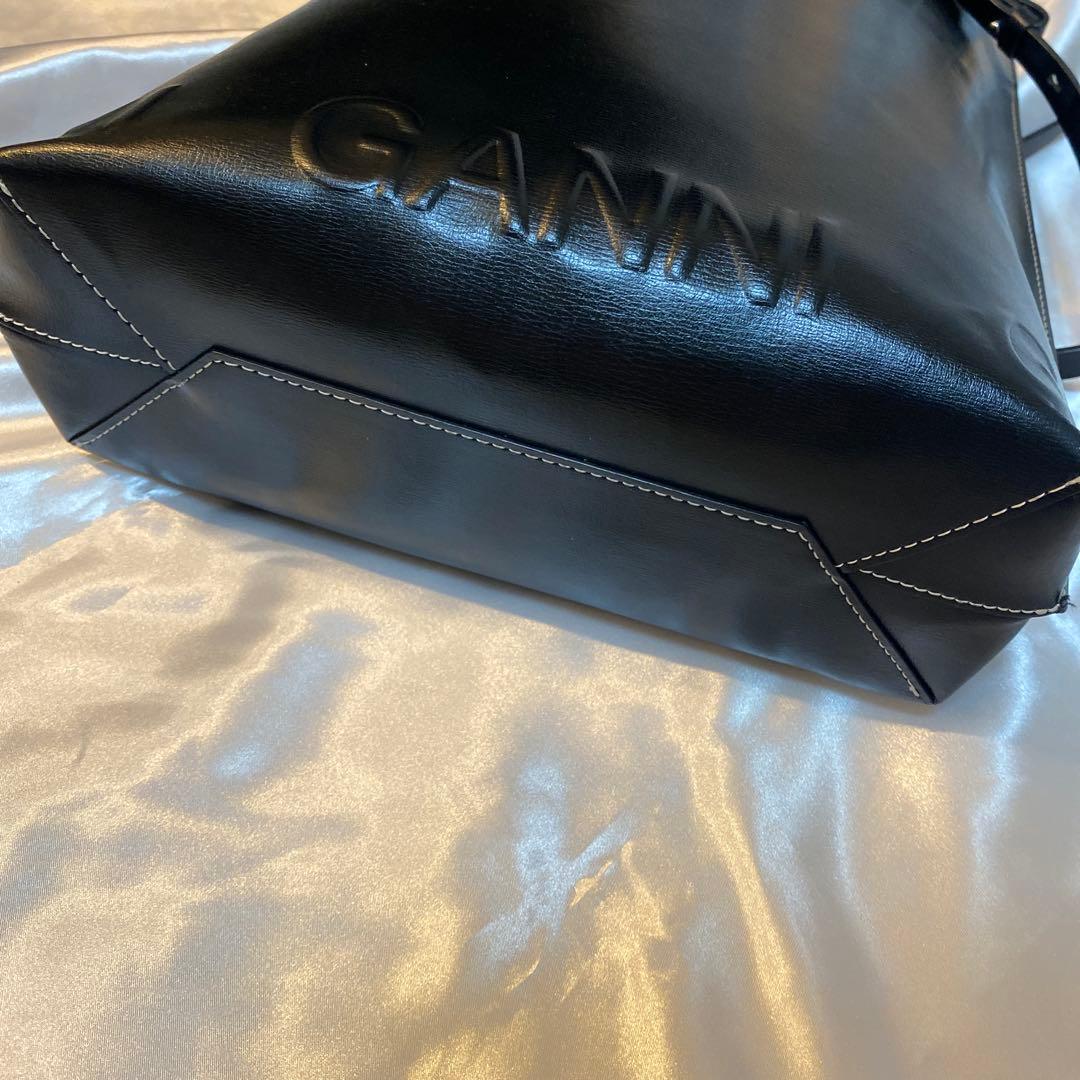 GANNI ブラックレザーショルダーバッグ トートバッグ 2way 保存袋あり