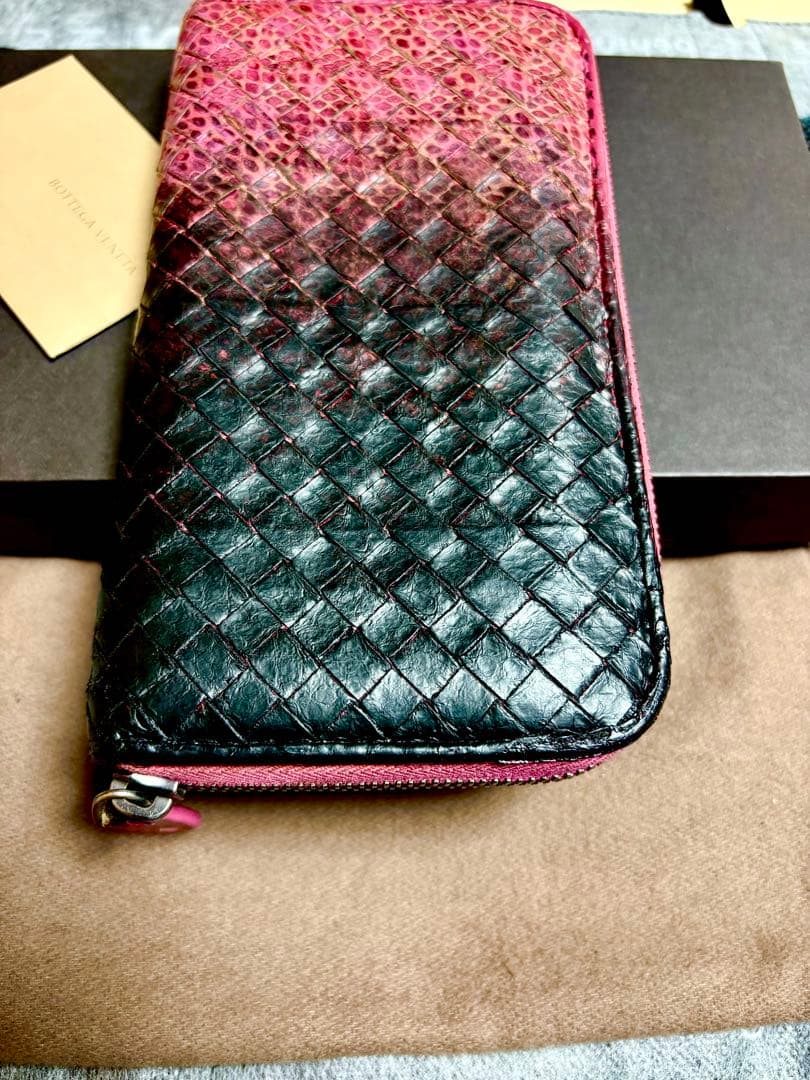 ノンコン ‼️BOTTEGA VENETA パイソン イントレチャート ‼️