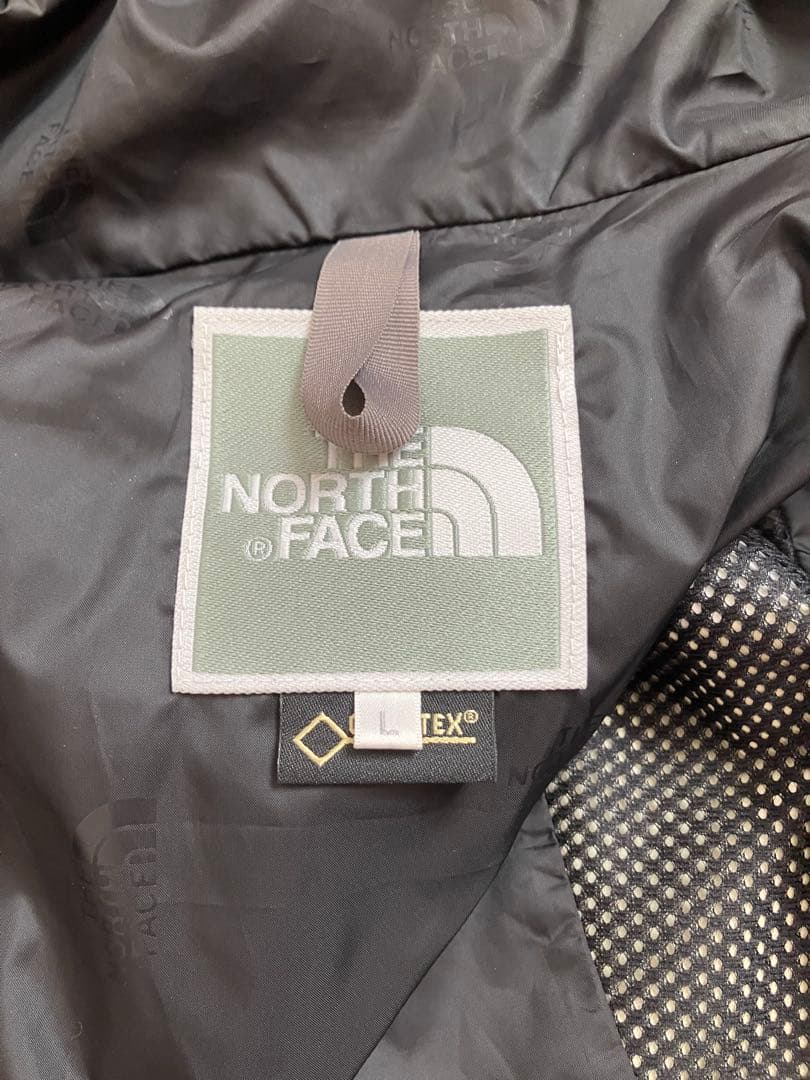 ノースフェイス マウンテンライトジャケット　NPW61831 GORE-TEX