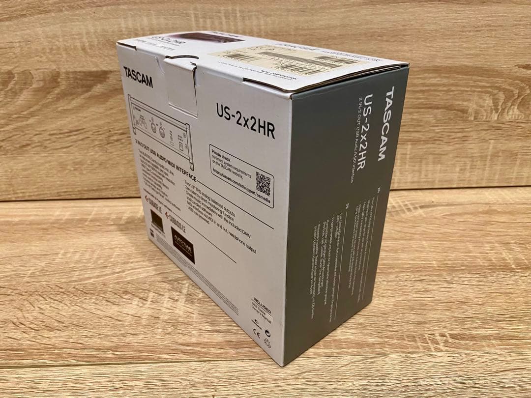 TASCAM US-2x2HR オーディオインターフェイス(新品同様おまけつき)