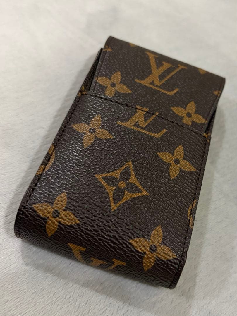 ルイヴィトン　タバコケース