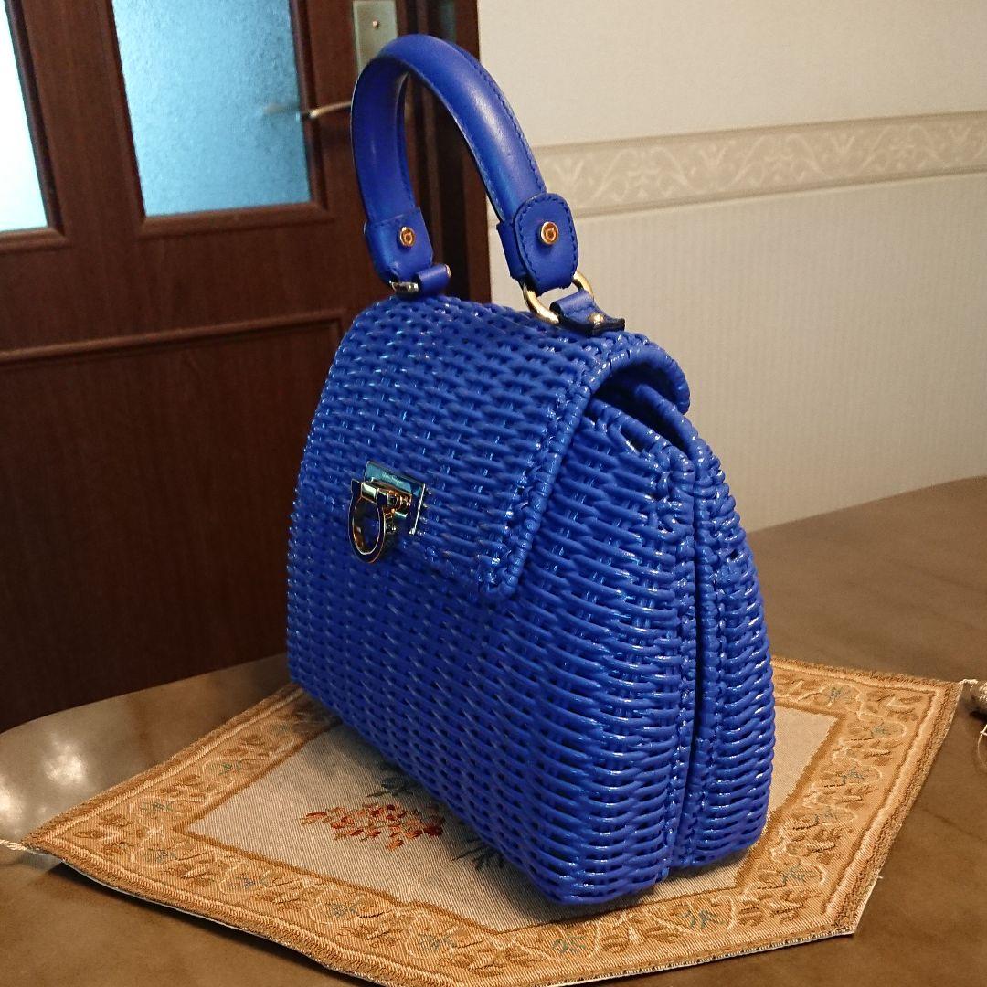 サルヴァトーレフェラガモ かごバッグ