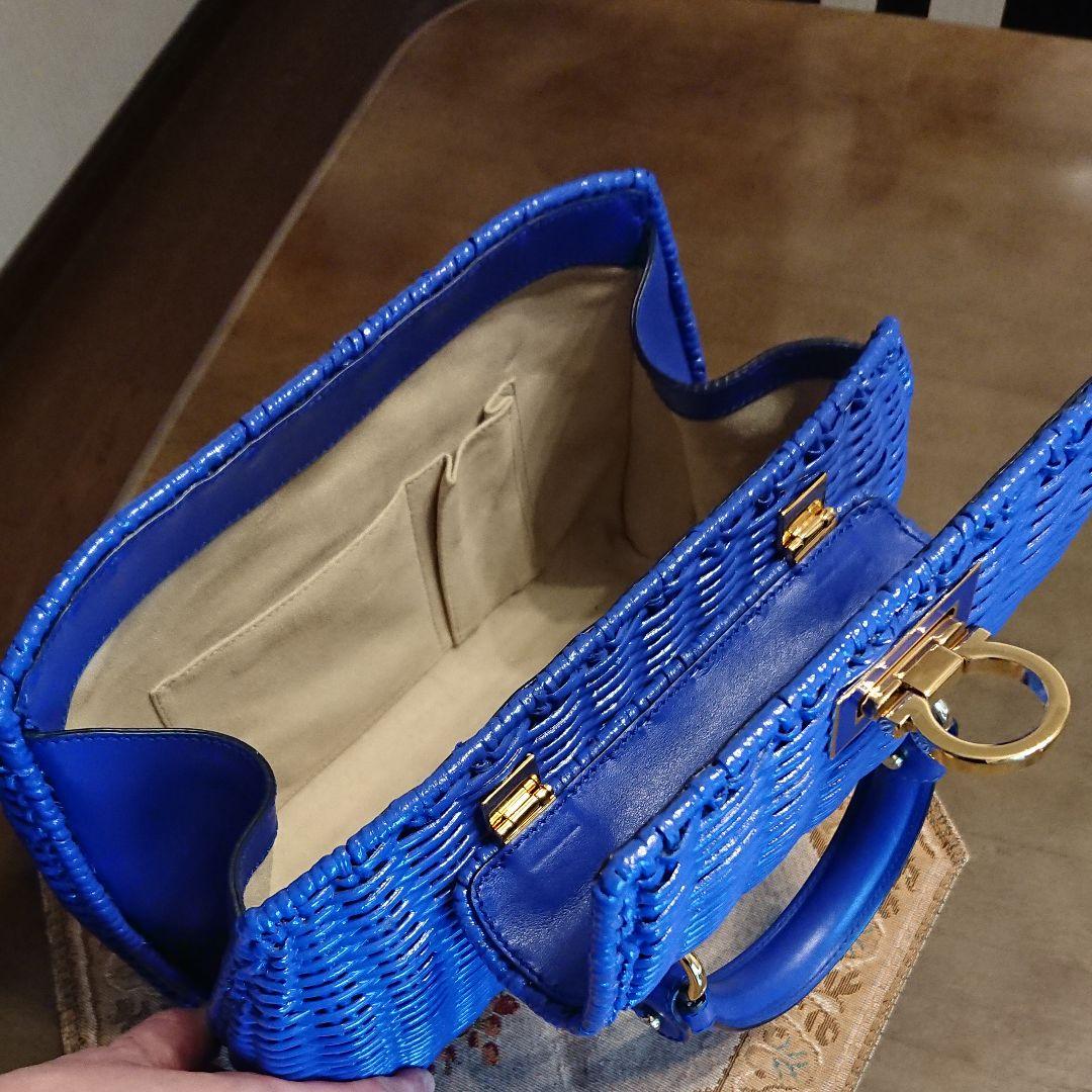 サルヴァトーレフェラガモ かごバッグ