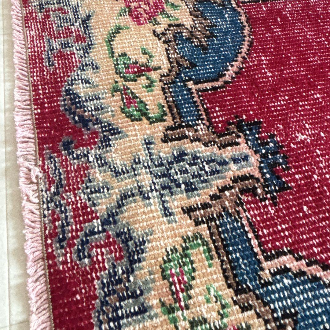 トルコ　ヴィンテージラグ　フローラル　ワインレッド　ブルー