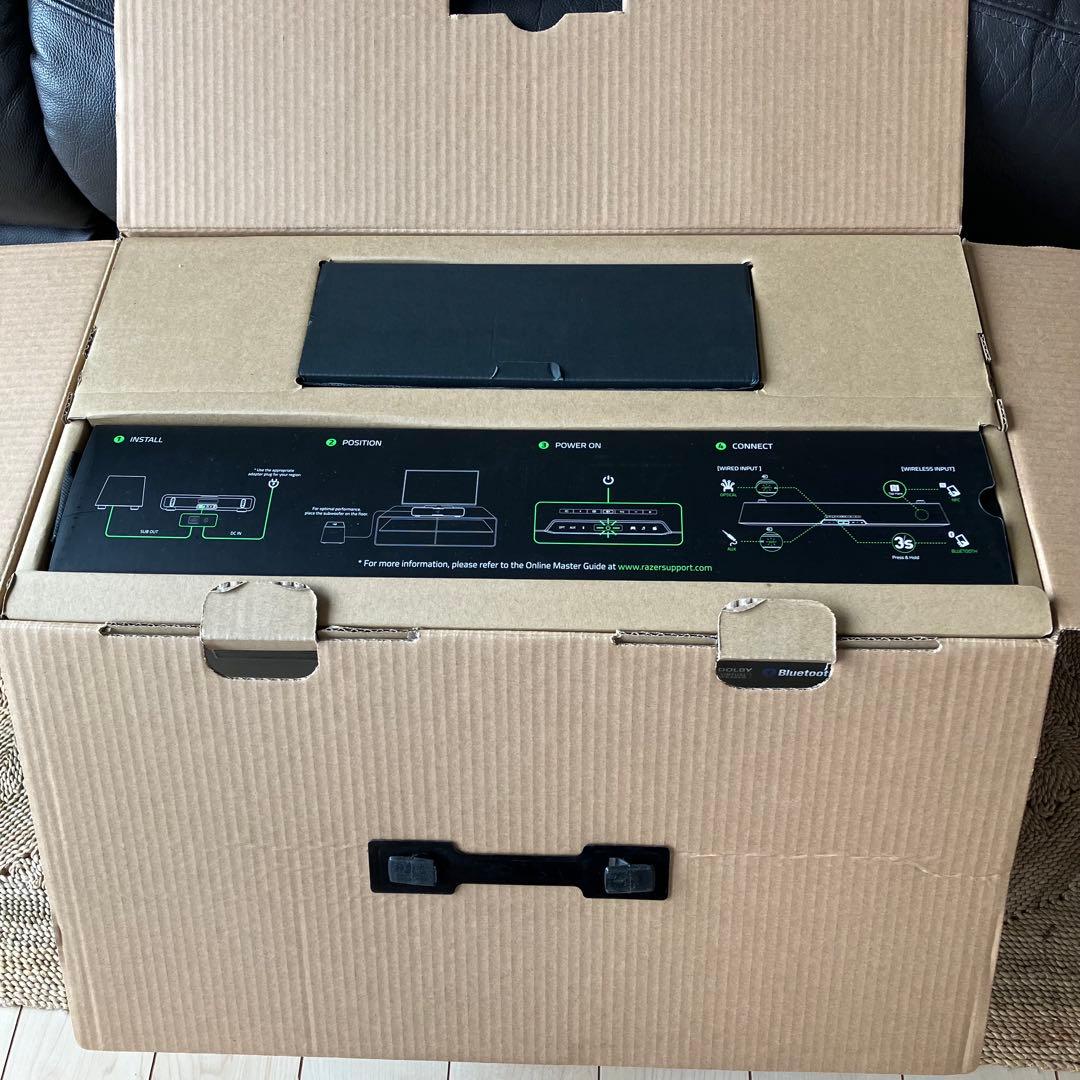 死者も.様　Razer Leviathan サブウーハー付デジタルサウンドバー