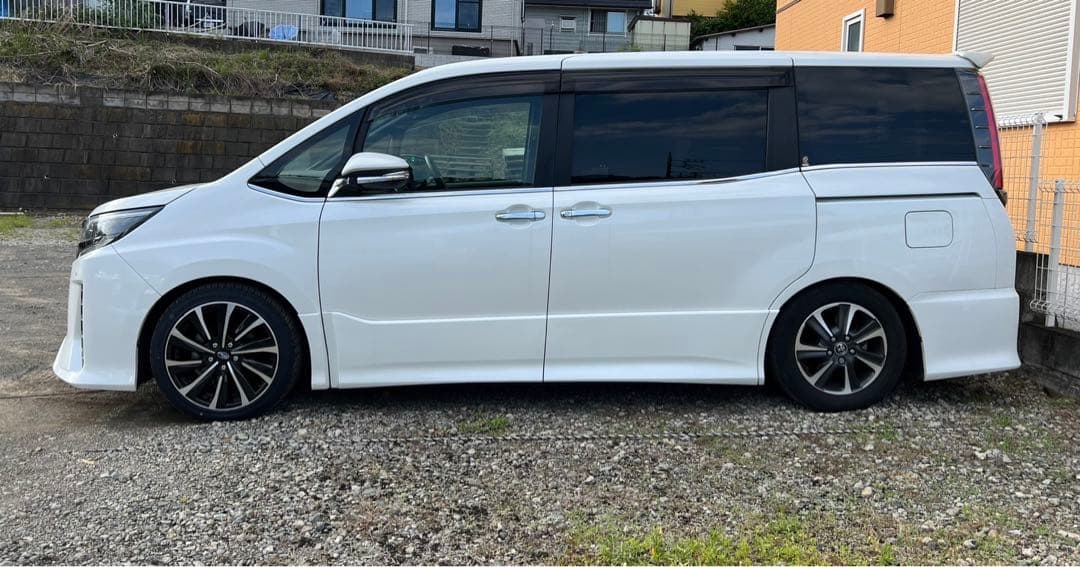 スバル　レヴォーグ STI VN5 純正アルミ　ホイール　18インチ　ヴォクシー