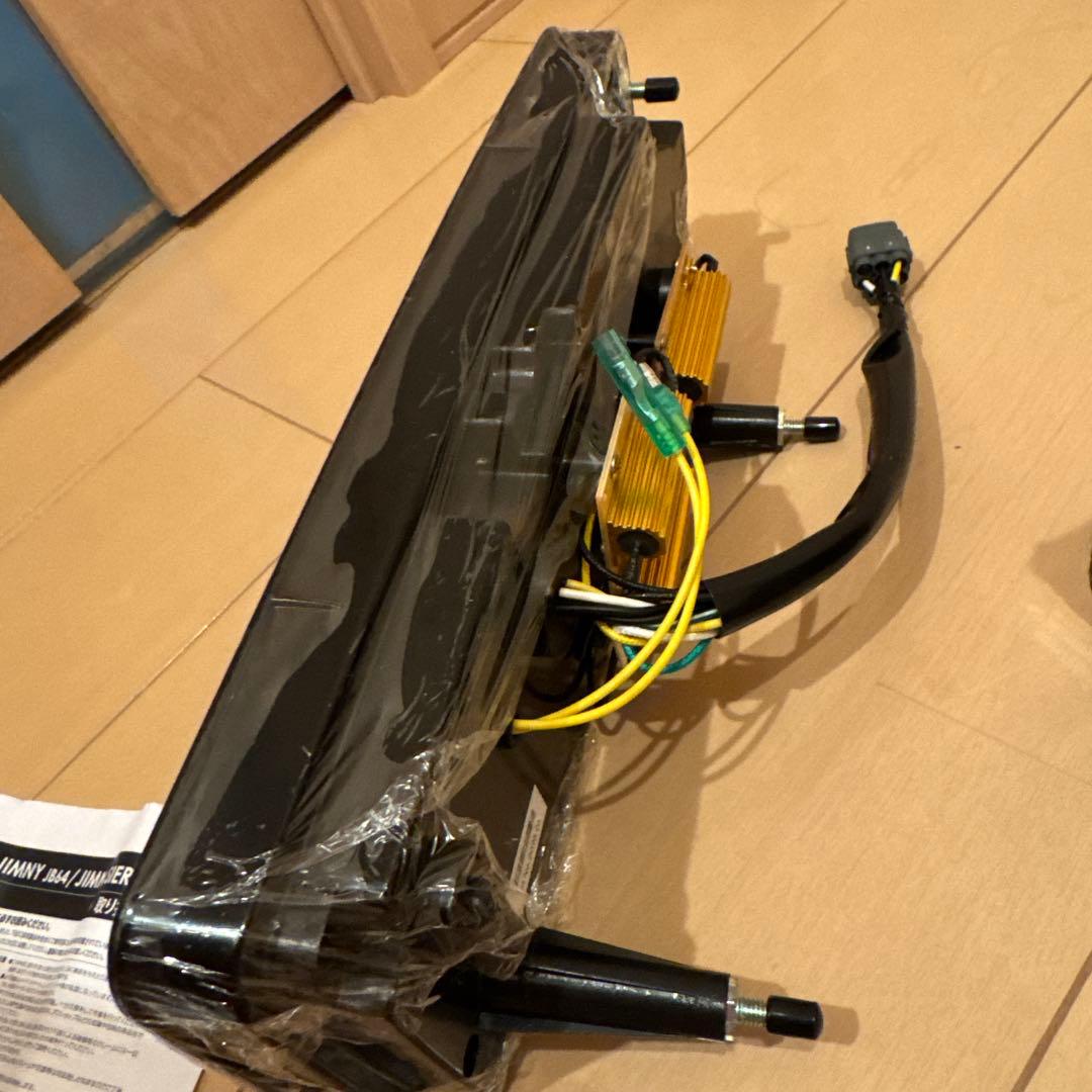 ジムニー　テールランプ