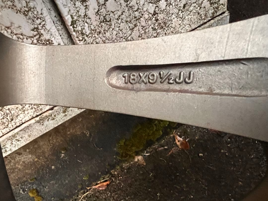 CST ゼロワンハイパー 9.5J+23 18インチ 2本 美品