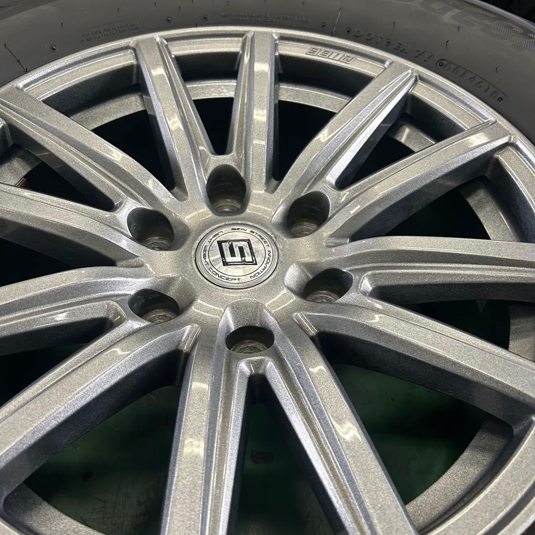 中古スタッドレス265/65R17ブリザック　ランクルプラド、ハイラックスなどに