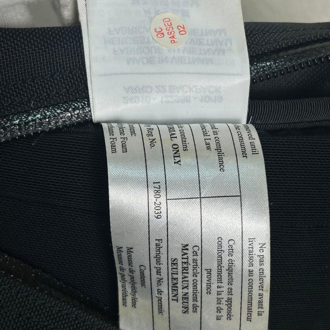 希少 アークテリクス Arro 22 Stealth Black 廃盤