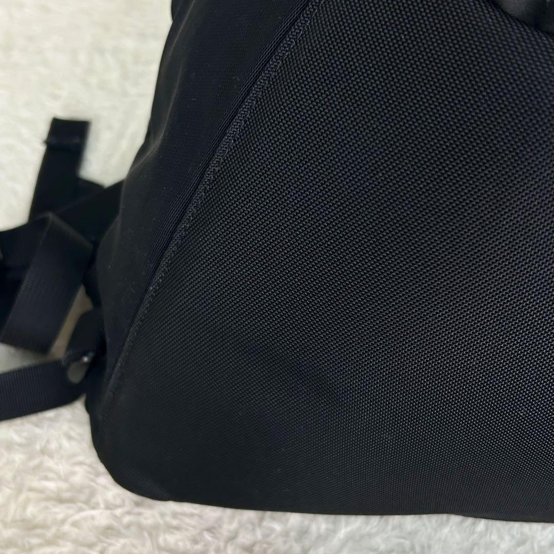 希少 アークテリクス Arro 22 Stealth Black 廃盤