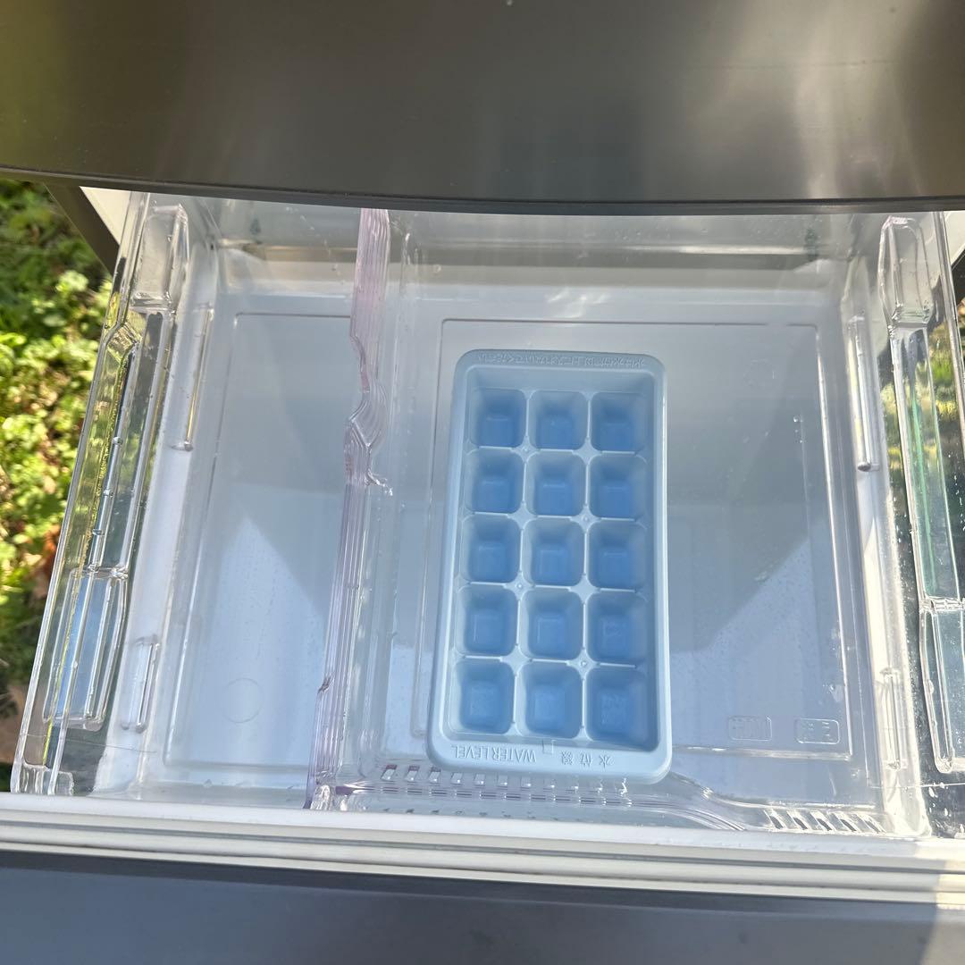 冷蔵庫 2ドア 146L 2022年製 MR-P15G-H1