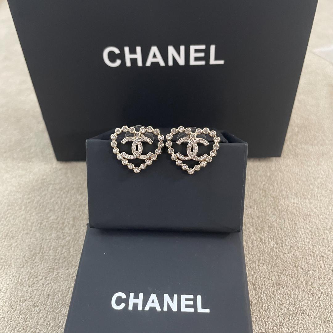 ハート型 CC & ココアロゴ クリスタル♡ピアス