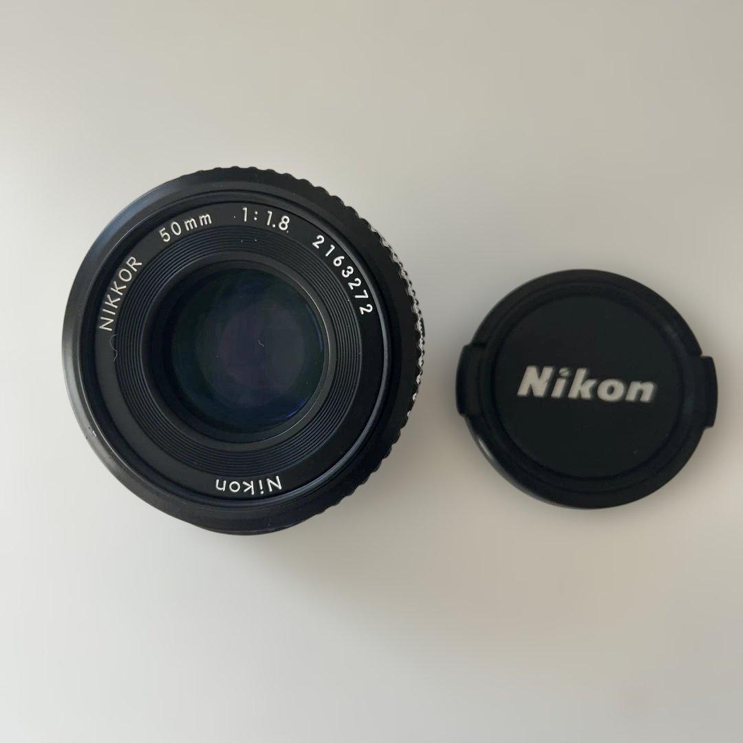 美品Nikon Nikkor AI-S 50mm f/1.8 単焦点レンズ