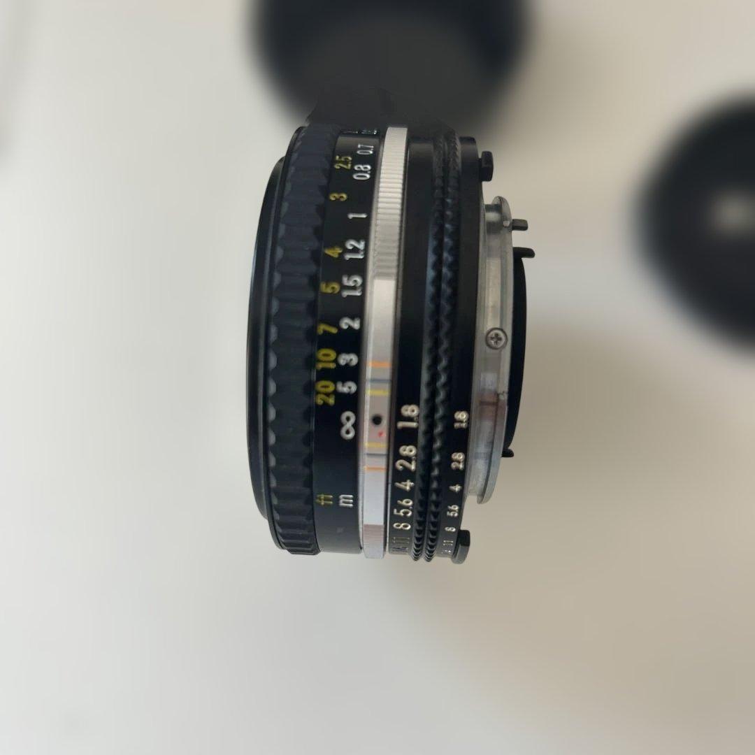 美品Nikon Nikkor AI-S 50mm f/1.8 単焦点レンズ