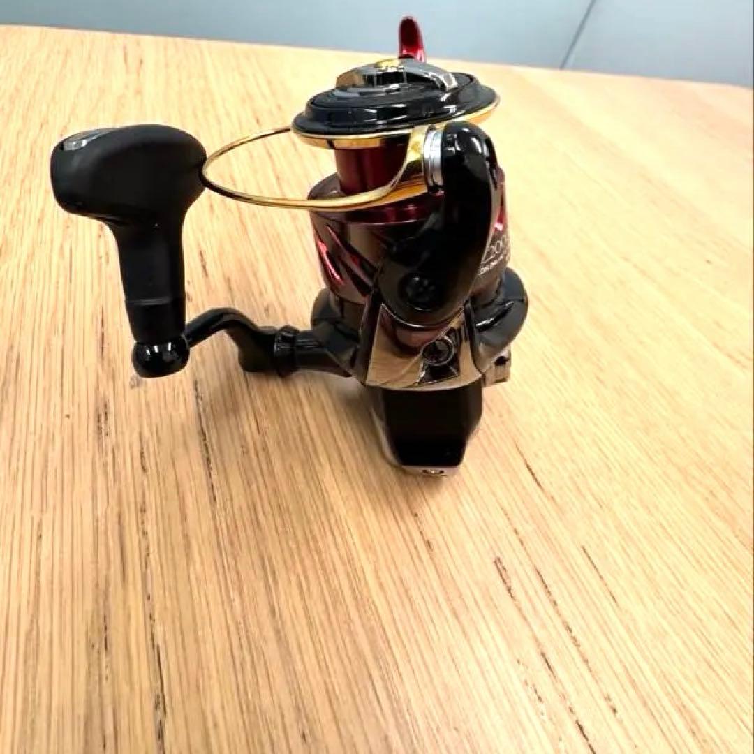 「美品」BB-Xハイパーフォース20 C2000DXG 磯釣り フカセ釣り