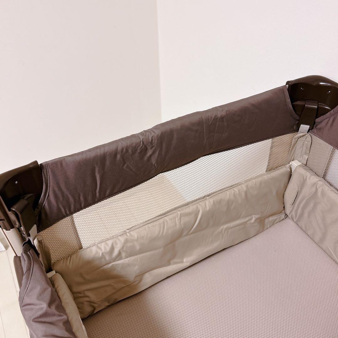 美品 ココネルエアー ココアブラウン Aprica ベビーベッド アップリカ