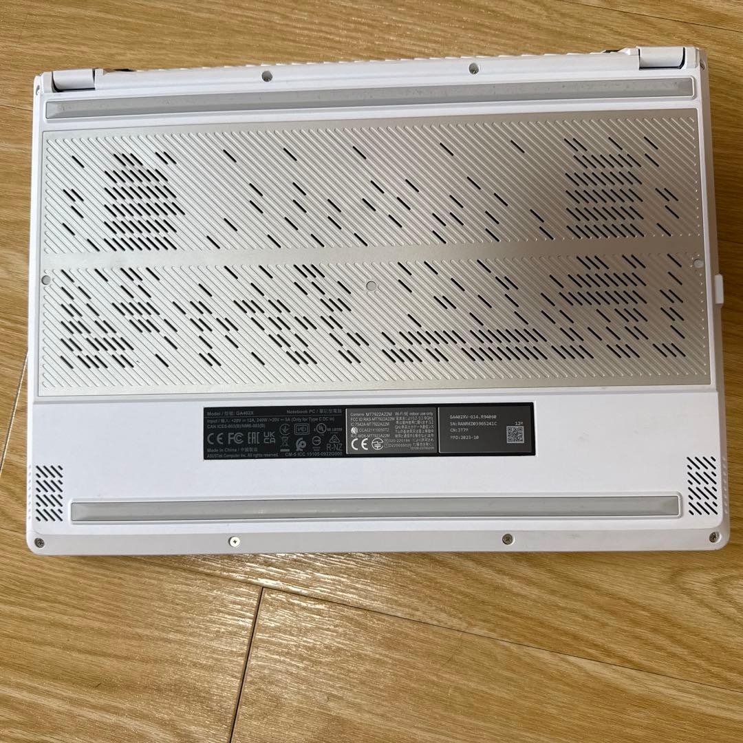 ASUS ROG Zephyrus G14 2023 英字キーボード