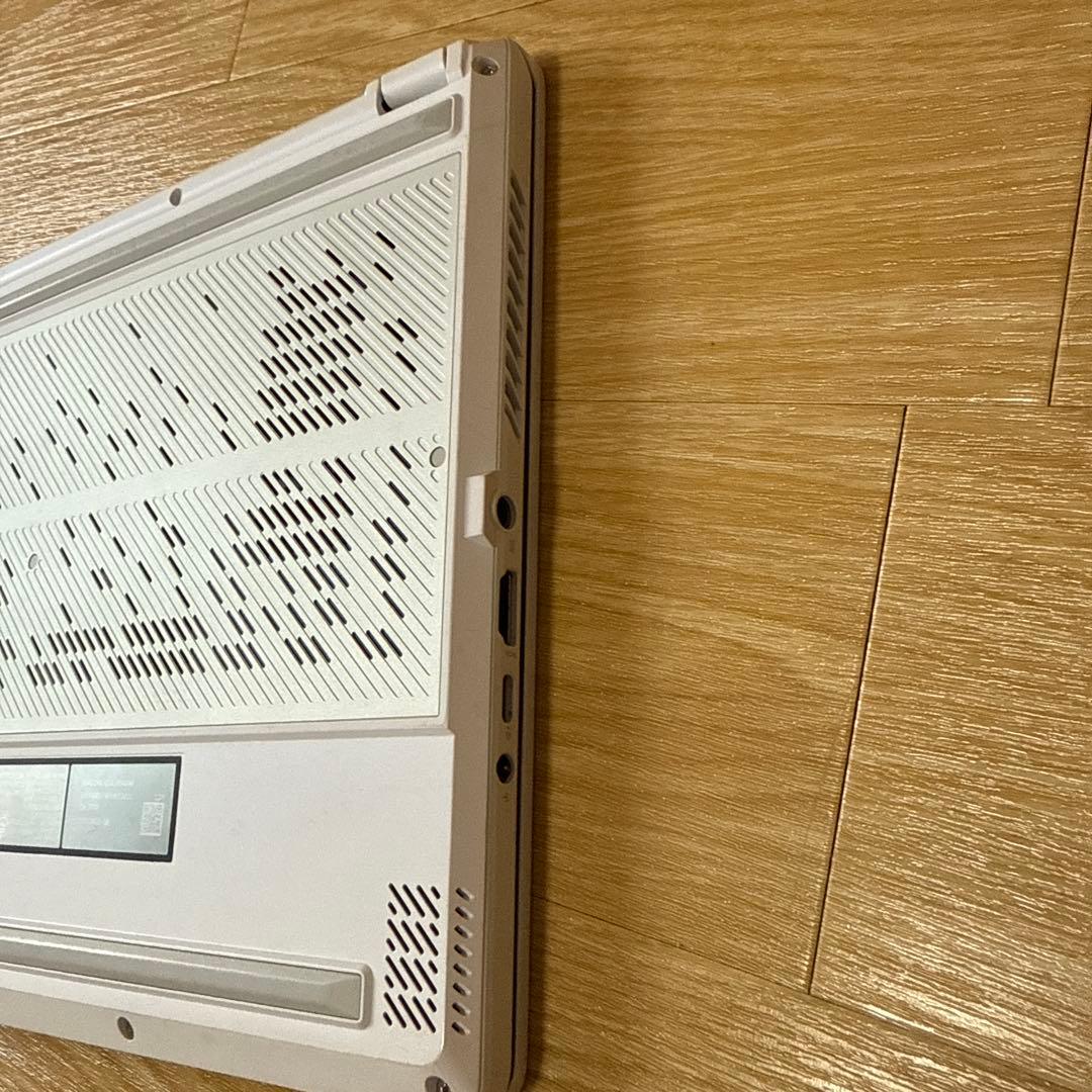 ASUS ROG Zephyrus G14 2023 英字キーボード