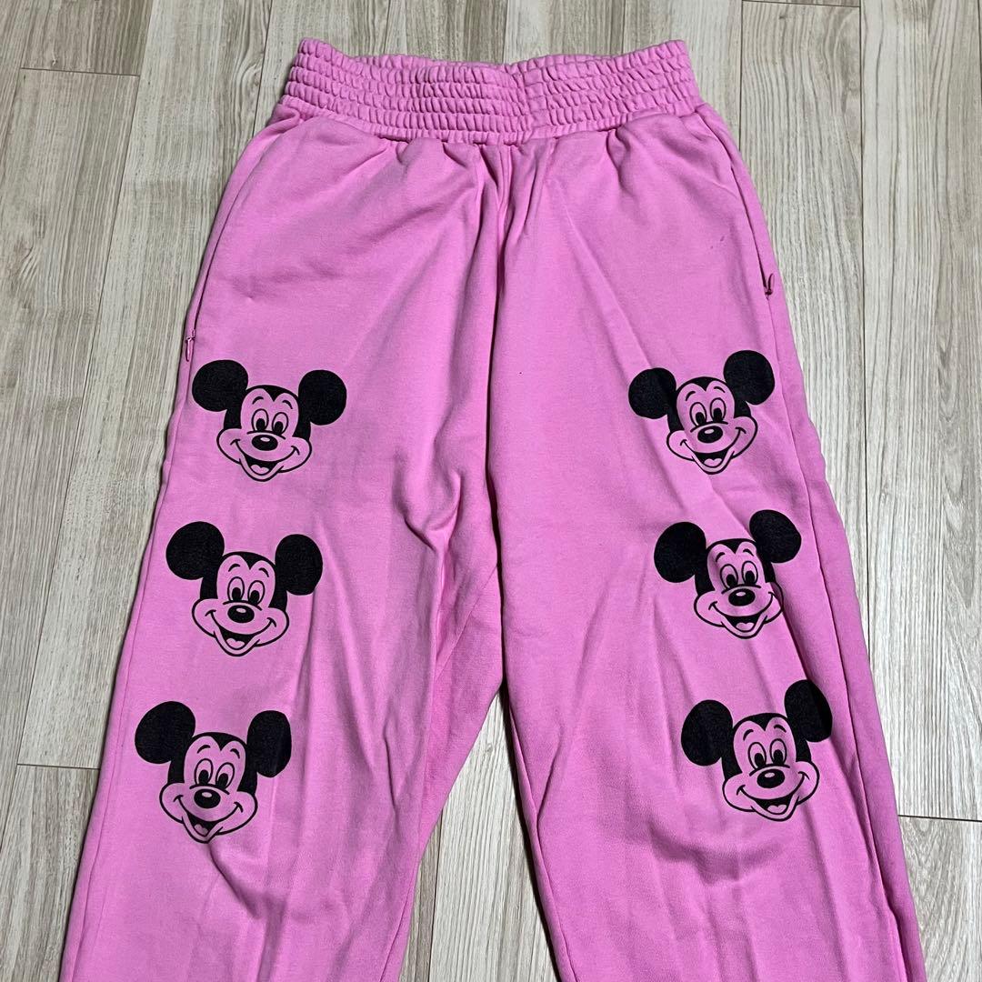ｍｏｃｈｉ 　WCJ ミッキー　ディズニー スウェットパンツ ピンク