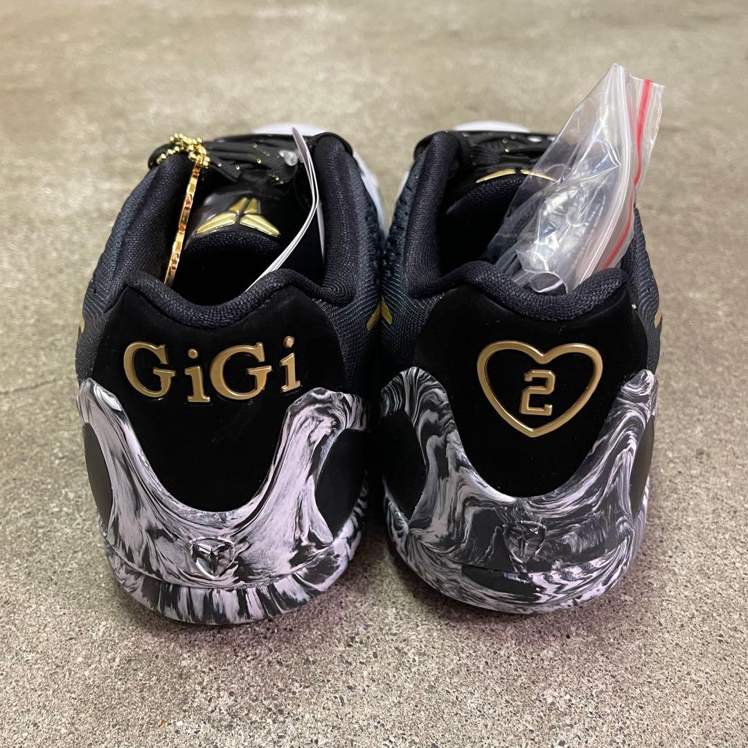 スニーカー Nike Kobe 9 EM Low Mambacita (GS) 25cm