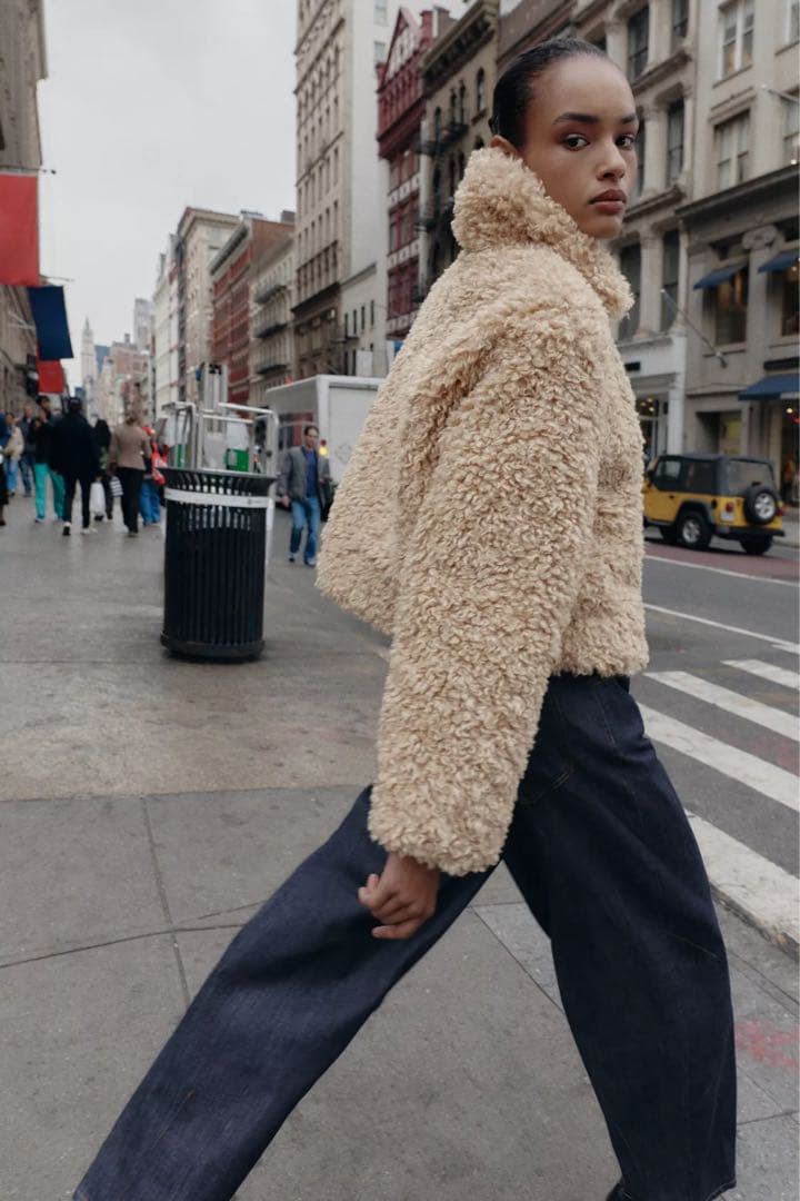 ZARA 新品　トグルボタン フェイクファージャケット