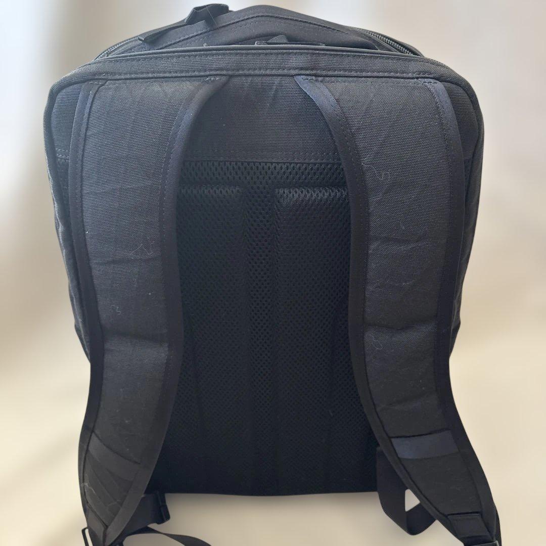 美品✨現行✨ポーター ハイブリッド リュック 黒　2層