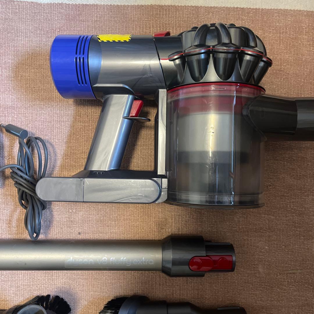⑤すぐ使える！動作品！dysonダイソンコードレスクリーナー純正SV10