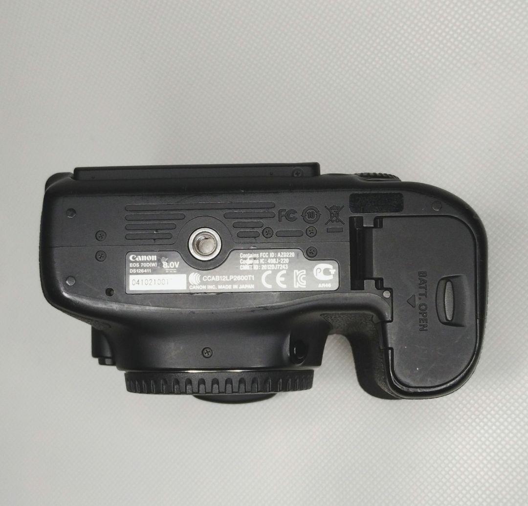 【匿名配送】キヤノン デジタル一眼レフ カメラ EOS70D ボディ