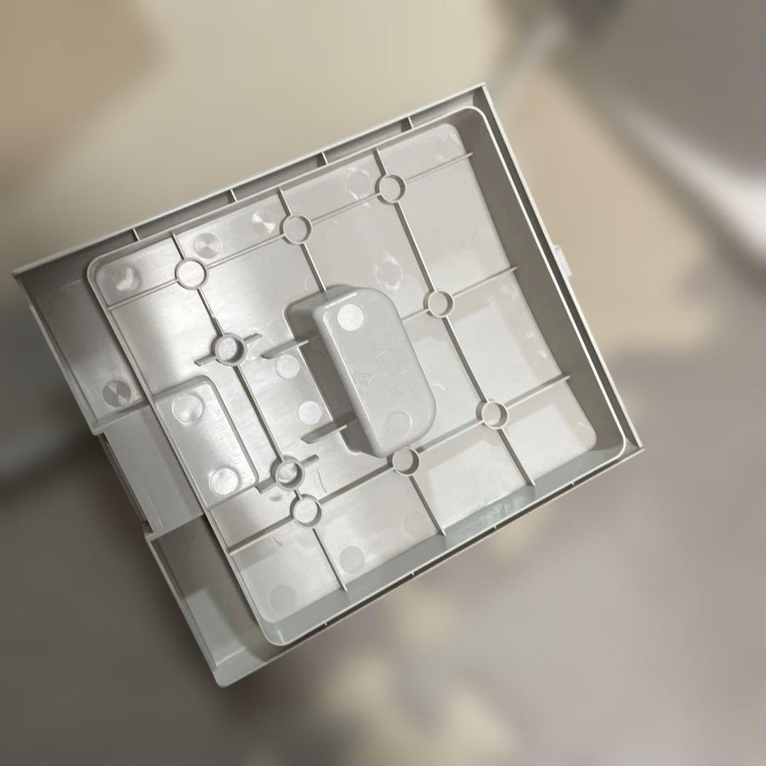 2024年製 東芝 コードレス掃除機 VC-SL130DS 紙パック式