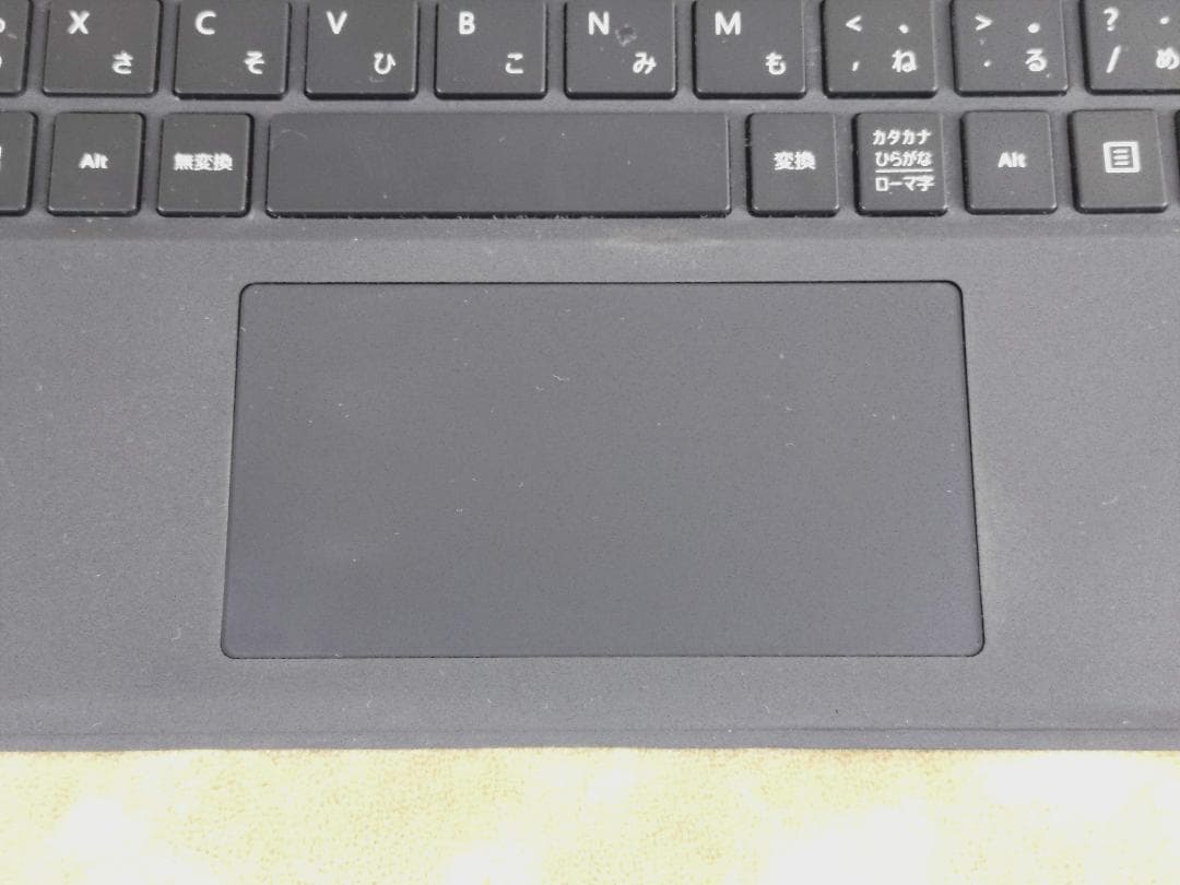 なお Surface Pro SIMフリー i5/8GB/256GB
