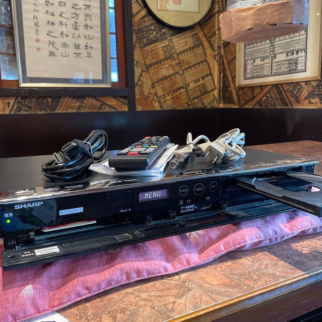 シャープBD−W1500 12倍2番組W録 1000GB 新品リモ等付フル装備！