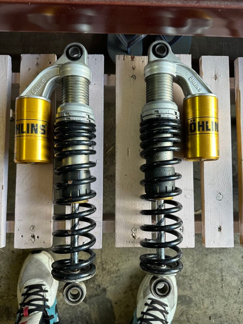 ÖHLINS サスペンション 2個セット　オーリンズ