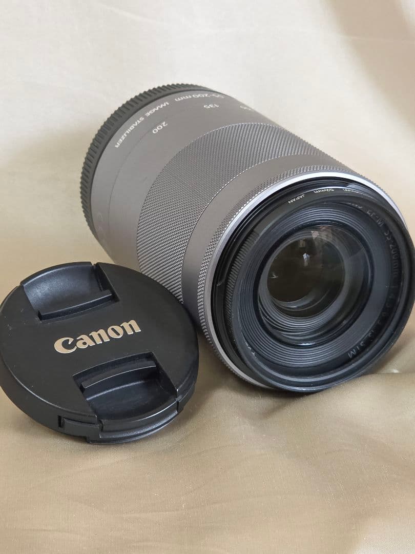 ★レンズ3本★Canon EOS Kiss M ミラーレスカメラ