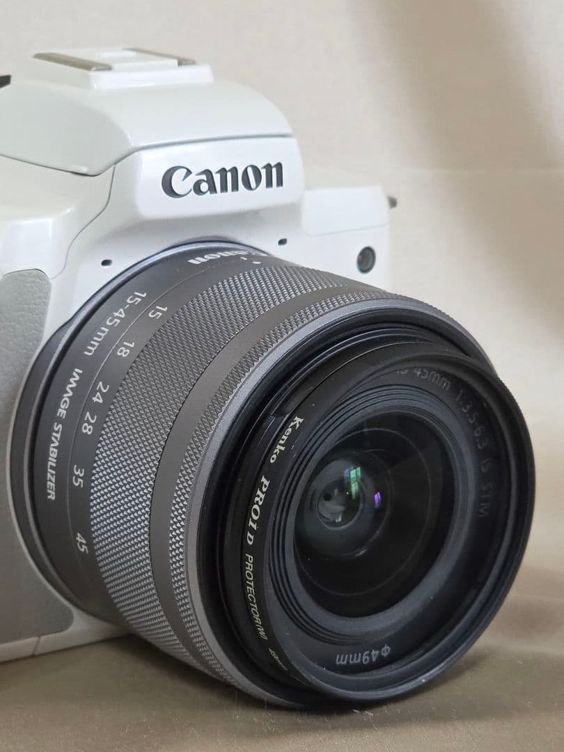 ★レンズ3本★Canon EOS Kiss M ミラーレスカメラ