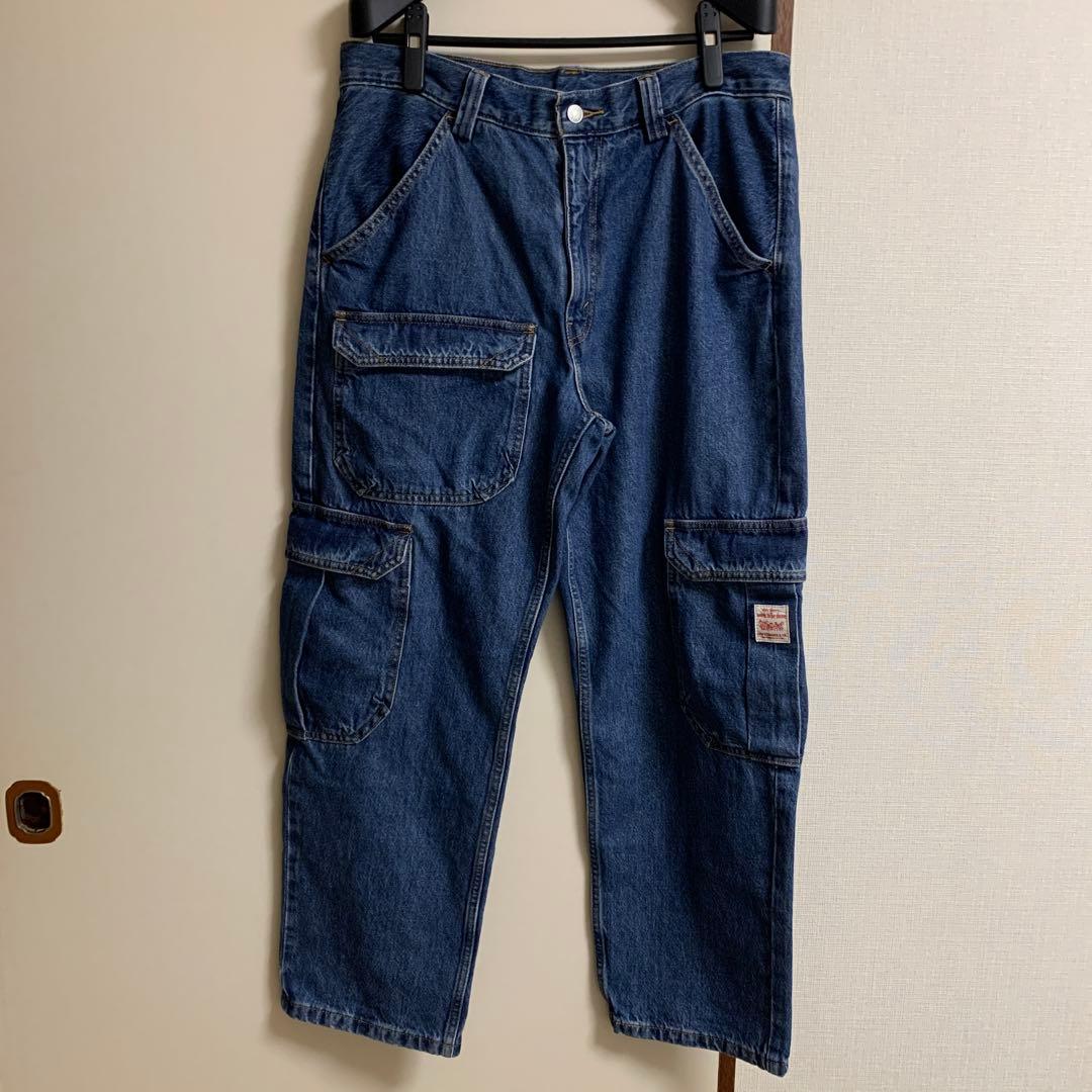 LEVI'S ダークブルー カーゴパンツ