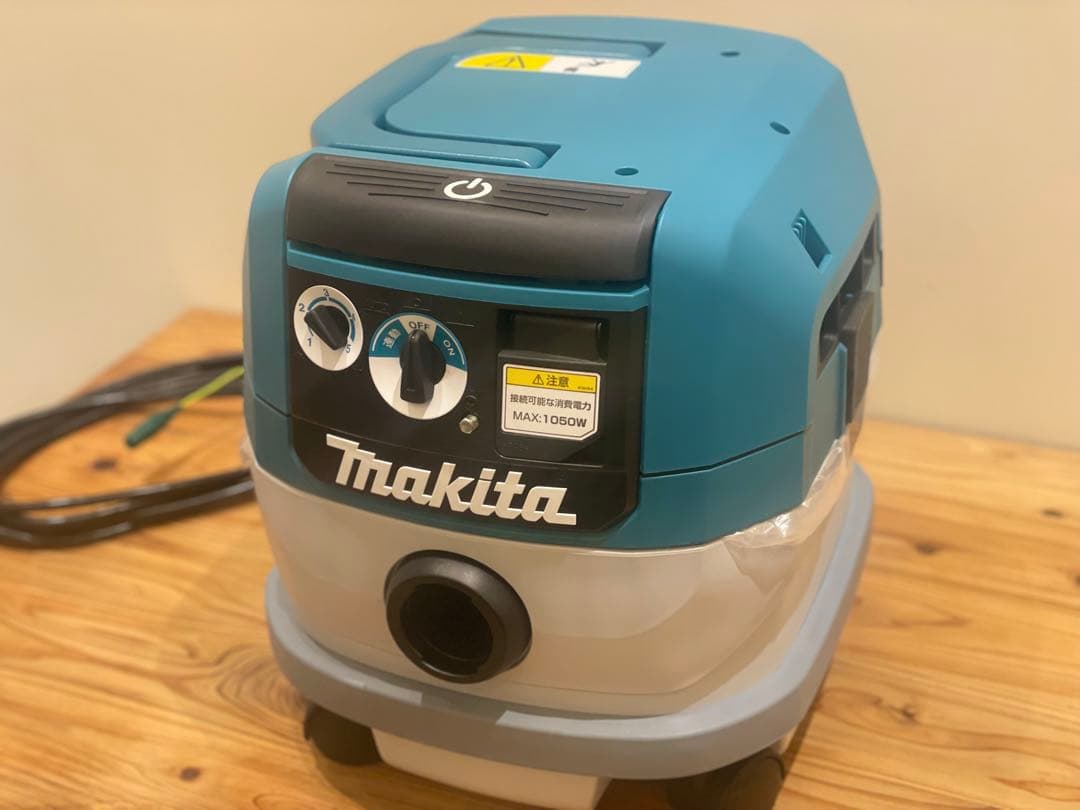 大幅値下げ！新品　マキタ　集塵機 モデルVC0830 7.3Kg 220W