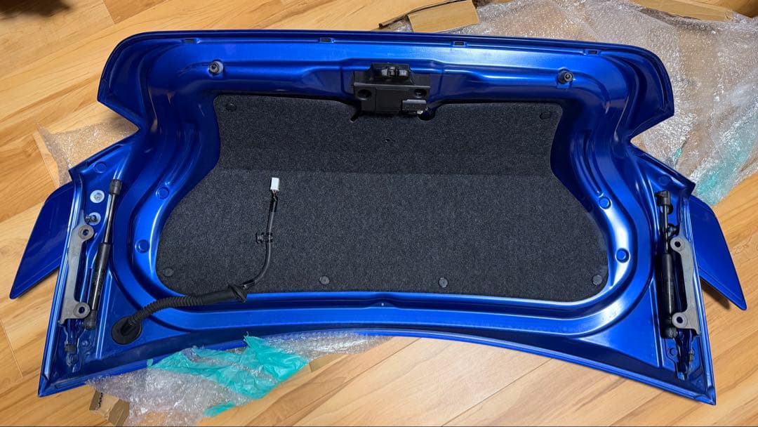 BRZ 86 ZC6 ZN6 トランク　カラーK7X WRブルーパール