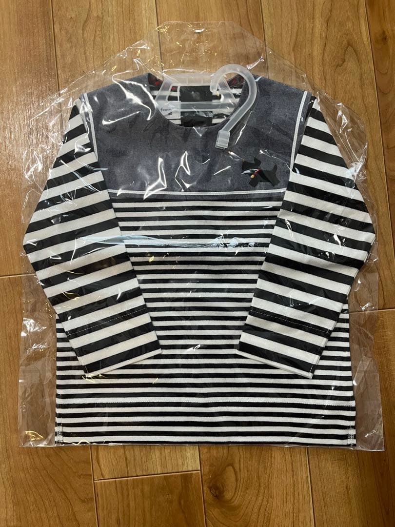 【新品】ファミリア　長袖Tシャツ　90