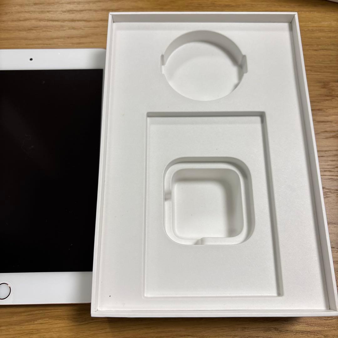 iPad mini 5 ゴールド 本体　バッテリー最大容量90％