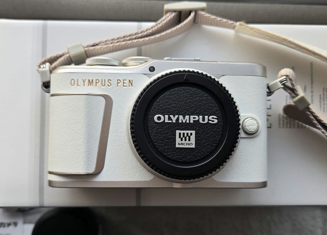 デジタルカメラ olympus pen e-pl10/ED 14-42mm f3.5 Macro