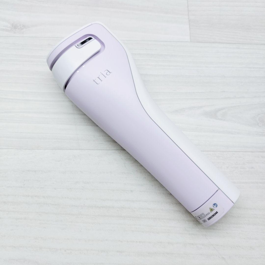 新品同様☺付属品完備 トリア スキン エイジングケア レーザー Tria