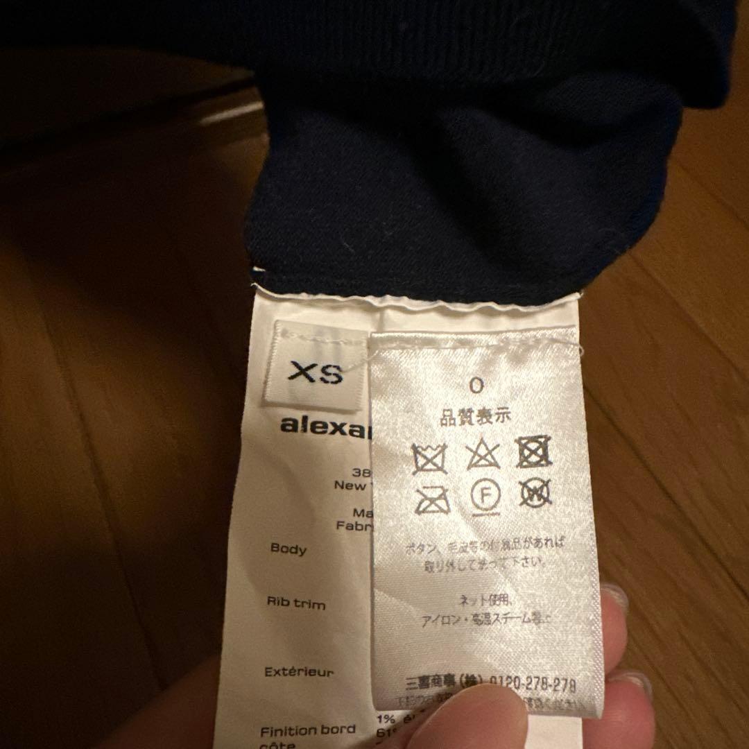 twiceモモ色違い 着用ハイネックミニワンピース ネイビー期間限定値下げ！！