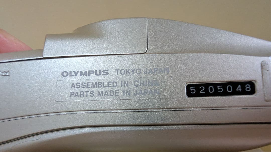 30年以上前の　オリンパス　カメラ